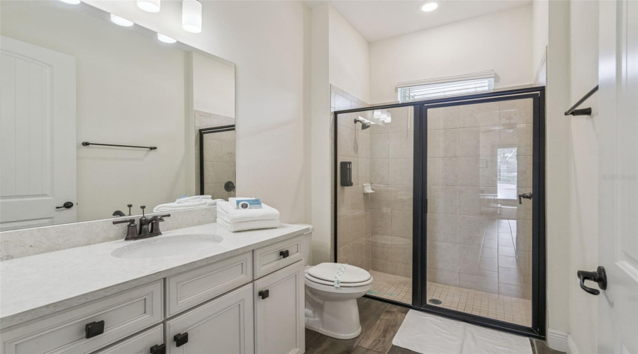 KISSIMMEE, Florida 34747, 2 Bedrooms Bedrooms, ,2 BathroomsBathrooms,Residential,For Sale,KNEE DEEP,0,MFRS5151963
