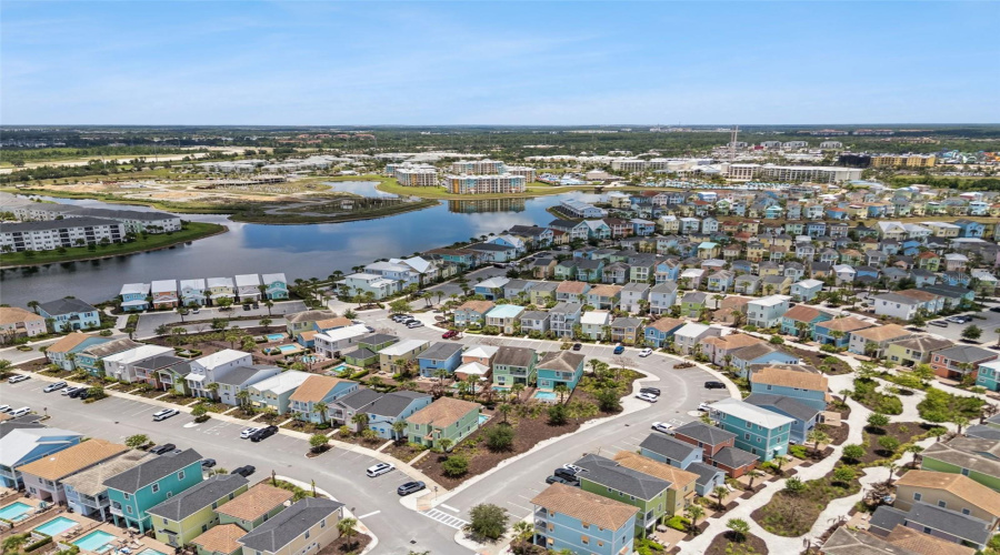 KISSIMMEE, Florida 34747, 2 Bedrooms Bedrooms, ,2 BathroomsBathrooms,Residential,For Sale,KNEE DEEP,0,MFRS5151963