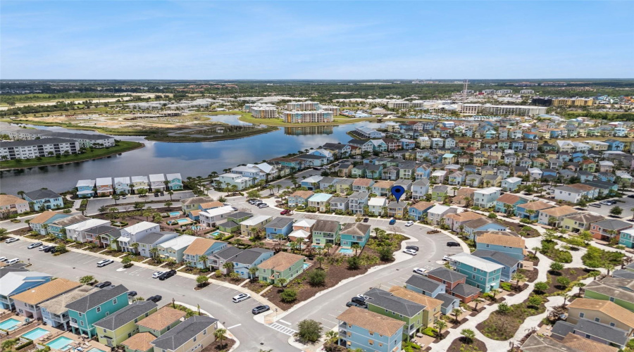 KISSIMMEE, Florida 34747, 2 Bedrooms Bedrooms, ,2 BathroomsBathrooms,Residential,For Sale,KNEE DEEP,0,MFRS5151963