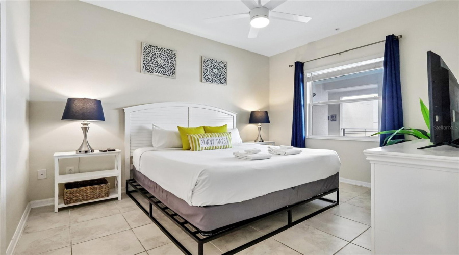 KISSIMMEE, Florida 34746, 2 Bedrooms Bedrooms, ,2 BathroomsBathrooms,Residential,For Sale,PARADOX,0,MFRP4939060