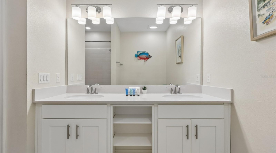 KISSIMMEE, Florida 34746, 2 Bedrooms Bedrooms, ,2 BathroomsBathrooms,Residential,For Sale,PARADOX,0,MFRP4939060