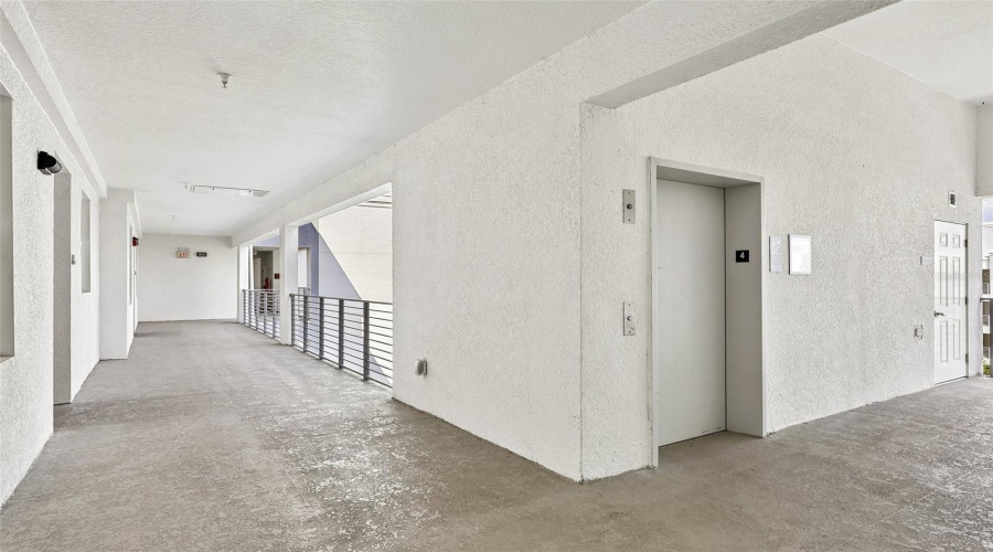 KISSIMMEE, Florida 34746, 2 Bedrooms Bedrooms, ,2 BathroomsBathrooms,Residential,For Sale,PARADOX,0,MFRP4939060