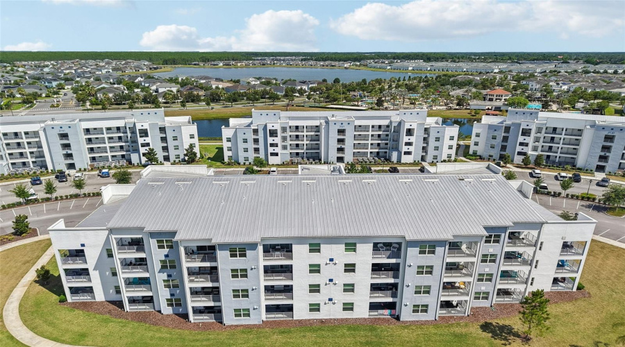 KISSIMMEE, Florida 34746, 2 Bedrooms Bedrooms, ,2 BathroomsBathrooms,Residential,For Sale,PARADOX,0,MFRP4939060