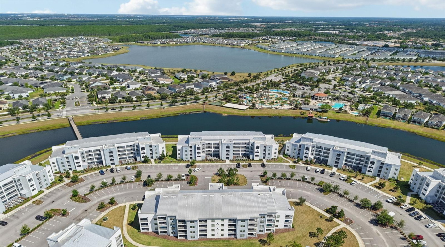 KISSIMMEE, Florida 34746, 2 Bedrooms Bedrooms, ,2 BathroomsBathrooms,Residential,For Sale,PARADOX,0,MFRP4939060