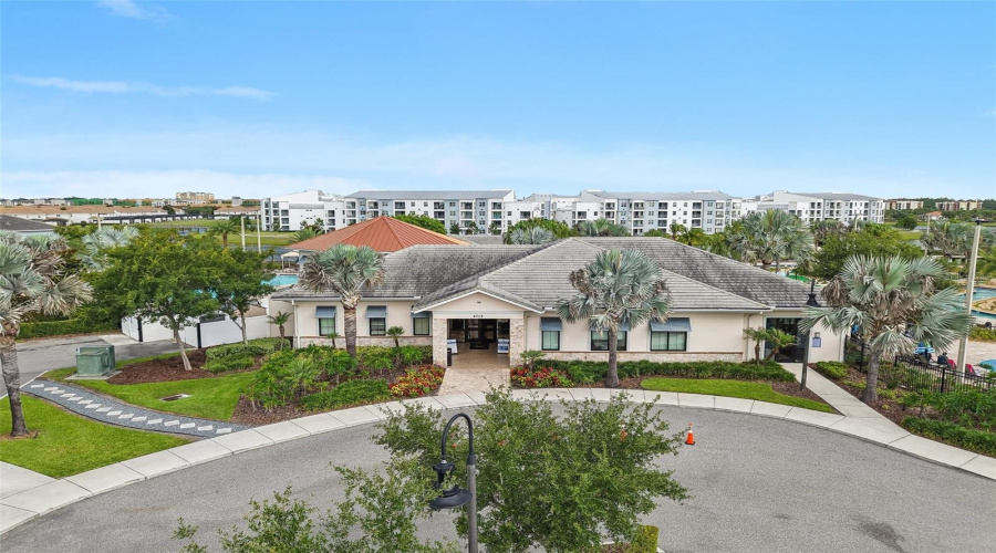 KISSIMMEE, Florida 34746, 2 Bedrooms Bedrooms, ,2 BathroomsBathrooms,Residential,For Sale,PARADOX,0,MFRP4939060