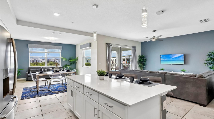 KISSIMMEE, Florida 34746, 2 Bedrooms Bedrooms, ,2 BathroomsBathrooms,Residential,For Sale,PARADOX,0,MFRP4939060