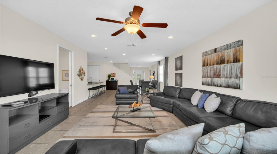 KISSIMMEE, Florida 34747, 6 Bedrooms Bedrooms, ,6 BathroomsBathrooms,Residential,For Sale,BURMA,0,MFRO6416434