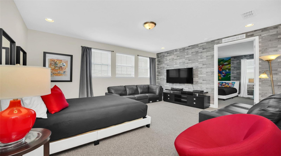 KISSIMMEE, Florida 34747, 6 Bedrooms Bedrooms, ,6 BathroomsBathrooms,Residential,For Sale,BURMA,0,MFRO6416434