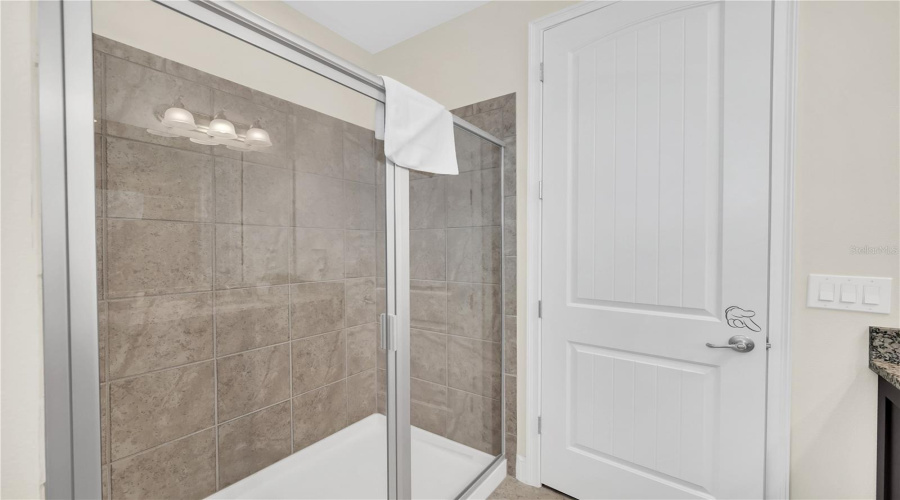 KISSIMMEE, Florida 34747, 6 Bedrooms Bedrooms, ,6 BathroomsBathrooms,Residential,For Sale,BURMA,0,MFRO6416434