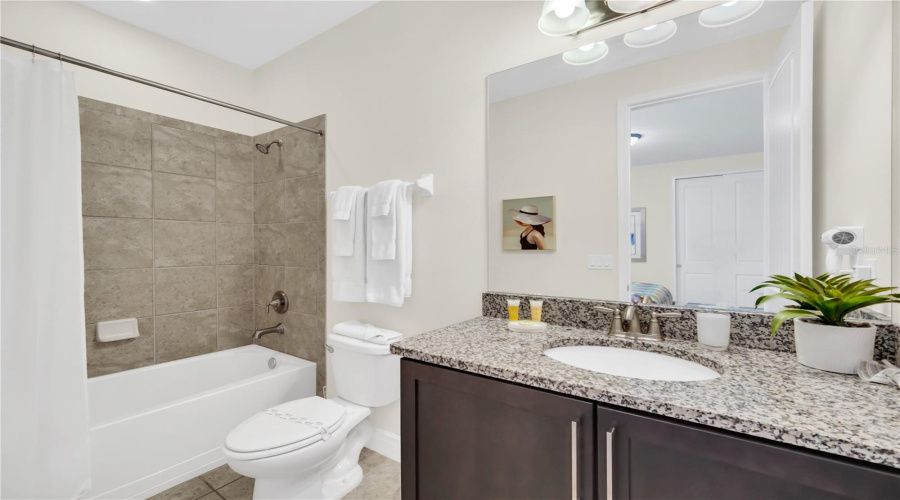 KISSIMMEE, Florida 34747, 6 Bedrooms Bedrooms, ,6 BathroomsBathrooms,Residential,For Sale,BURMA,0,MFRO6416434