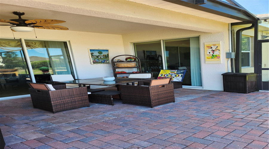 DAVENPORT, Florida 33837, 4 Bedrooms Bedrooms, ,3 BathroomsBathrooms,Residential,For Sale,LAKE SIDE,0,MFRS5149453