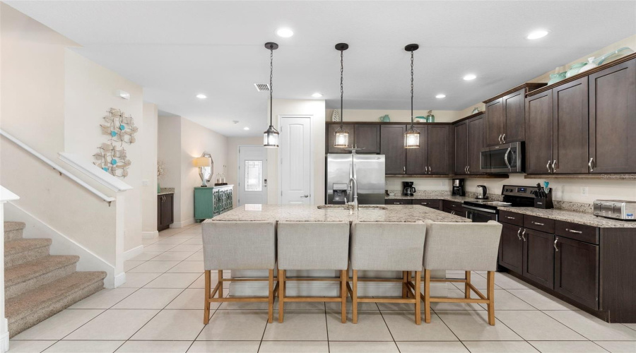 KISSIMMEE, Florida 34747, 8 Bedrooms Bedrooms, ,6 BathroomsBathrooms,Residential,For Sale,FAIRFAX,0,MFRO6416980