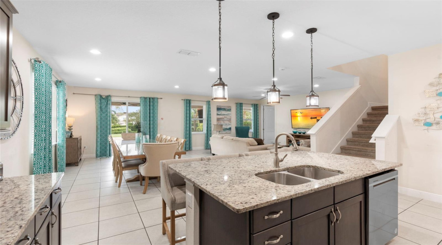 KISSIMMEE, Florida 34747, 8 Bedrooms Bedrooms, ,6 BathroomsBathrooms,Residential,For Sale,FAIRFAX,0,MFRO6416980