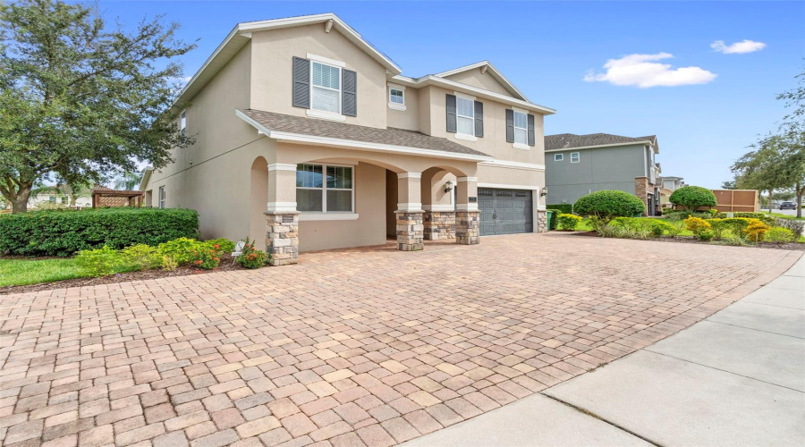 KISSIMMEE, Florida 34747, 8 Bedrooms Bedrooms, ,6 BathroomsBathrooms,Residential,For Sale,FAIRFAX,0,MFRO6416980