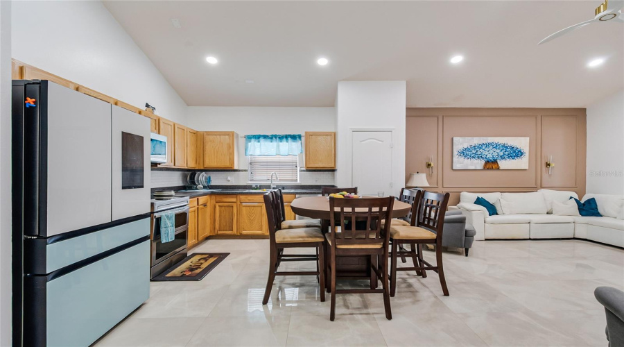 DAVENPORT, Florida 33896, 5 Bedrooms Bedrooms, ,4 BathroomsBathrooms,Residential,For Sale,SANDY RIDGE,0,MFRO6417009