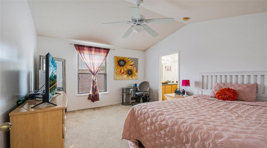 DAVENPORT, Florida 33896, 5 Bedrooms Bedrooms, ,4 BathroomsBathrooms,Residential,For Sale,SANDY RIDGE,0,MFRO6417009