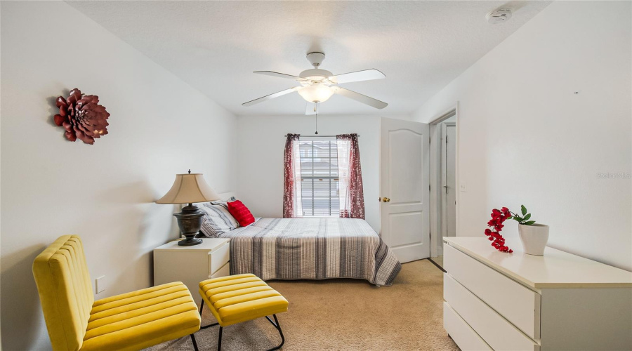 DAVENPORT, Florida 33896, 5 Bedrooms Bedrooms, ,4 BathroomsBathrooms,Residential,For Sale,SANDY RIDGE,0,MFRO6417009