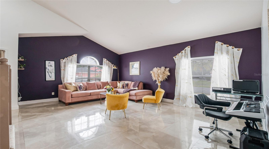 DAVENPORT, Florida 33896, 5 Bedrooms Bedrooms, ,4 BathroomsBathrooms,Residential,For Sale,SANDY RIDGE,0,MFRO6417009