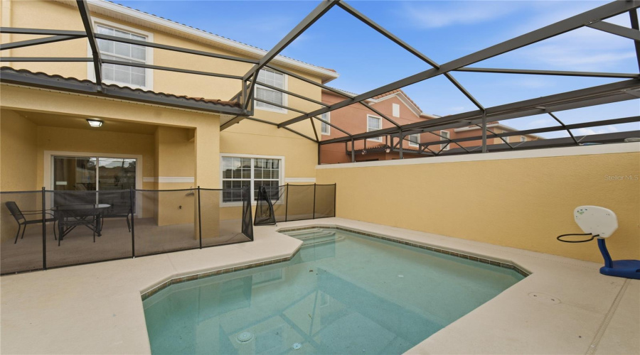 KISSIMMEE, Florida 34747, 4 Bedrooms Bedrooms, ,3 BathroomsBathrooms,Residential,For Sale,BEACH PALM,0,MFRO6416702