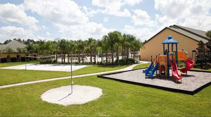 KISSIMMEE, Florida 34747, 4 Bedrooms Bedrooms, ,3 BathroomsBathrooms,Residential,For Sale,BEACH PALM,0,MFRO6416702