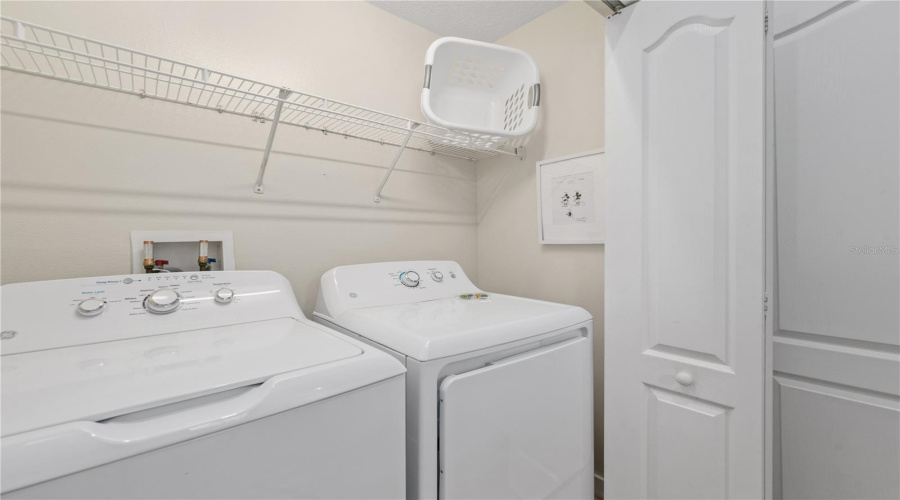 DAVENPORT, Florida 33897, 4 Bedrooms Bedrooms, ,3 BathroomsBathrooms,Residential,For Sale,BRUNELLO,0,MFRS5151939