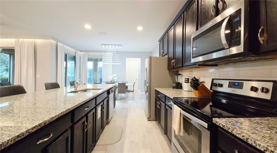 KISSIMMEE, Florida 34747, 6 Bedrooms Bedrooms, ,4 BathroomsBathrooms,Residential,For Sale,PELICAN COVE,0,MFRO6417089