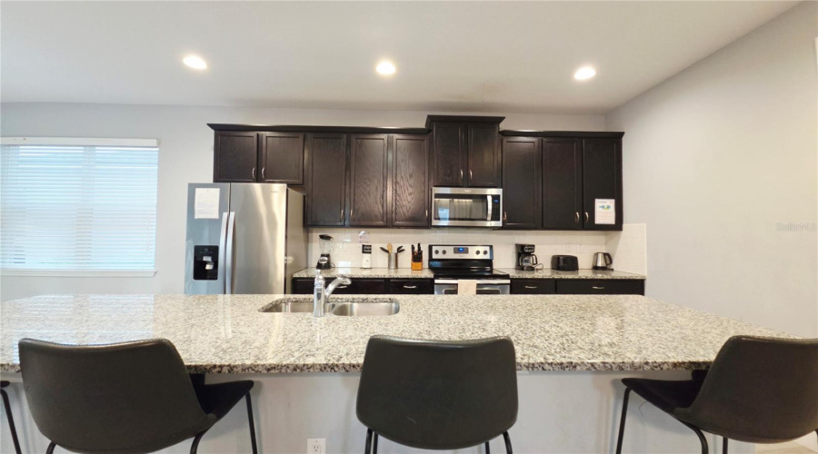 KISSIMMEE, Florida 34747, 6 Bedrooms Bedrooms, ,4 BathroomsBathrooms,Residential,For Sale,PELICAN COVE,0,MFRO6417089