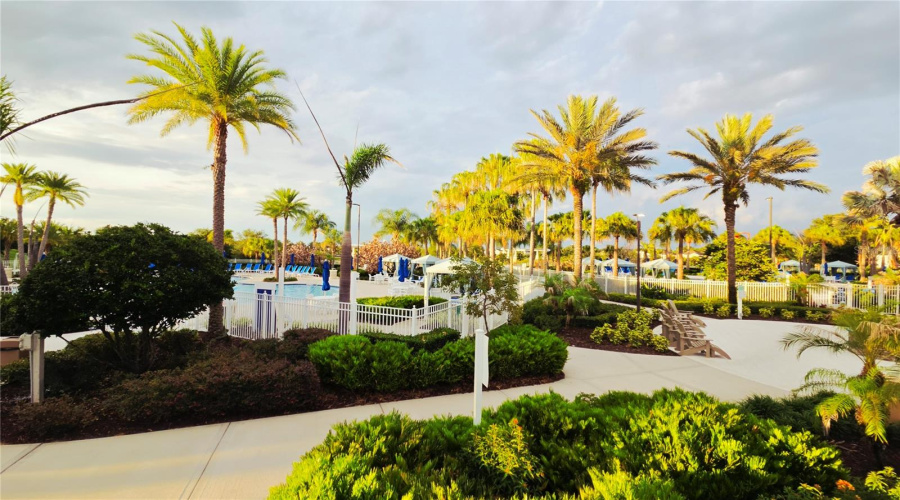 KISSIMMEE, Florida 34747, 6 Bedrooms Bedrooms, ,4 BathroomsBathrooms,Residential,For Sale,PELICAN COVE,0,MFRO6417089