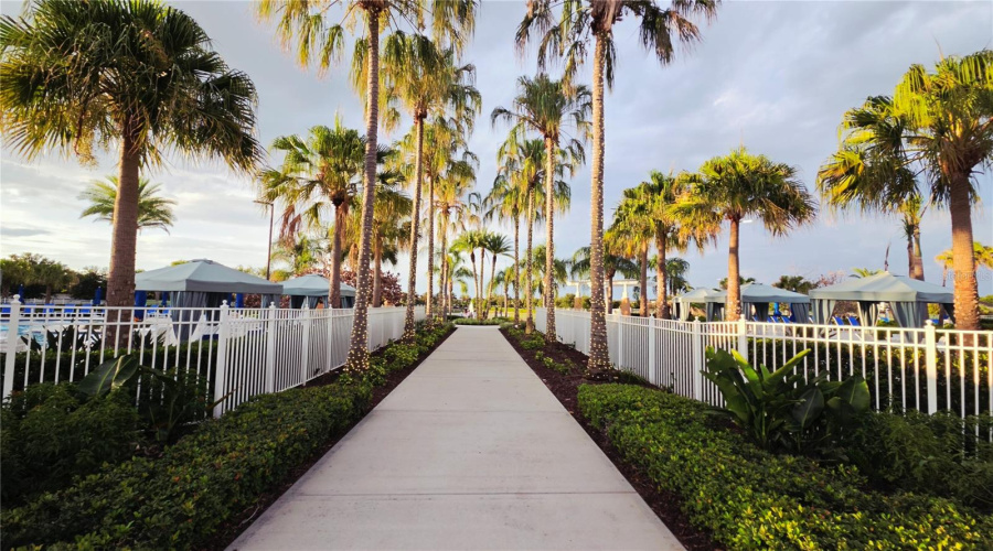 KISSIMMEE, Florida 34747, 6 Bedrooms Bedrooms, ,4 BathroomsBathrooms,Residential,For Sale,PELICAN COVE,0,MFRO6417089