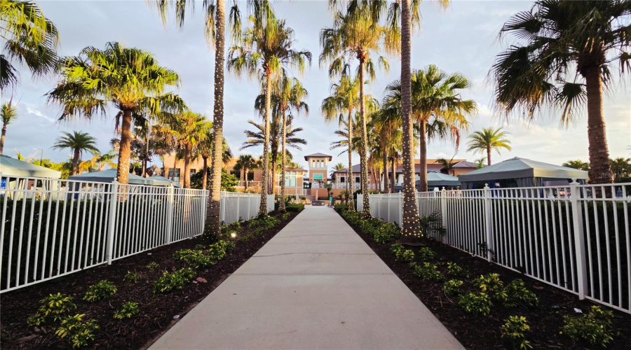 KISSIMMEE, Florida 34747, 6 Bedrooms Bedrooms, ,4 BathroomsBathrooms,Residential,For Sale,PELICAN COVE,0,MFRO6417089