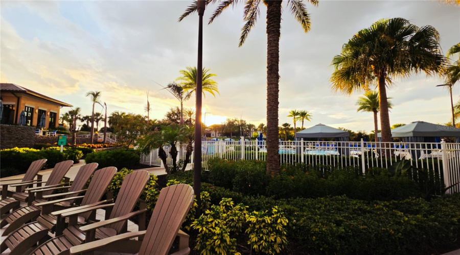 KISSIMMEE, Florida 34747, 6 Bedrooms Bedrooms, ,4 BathroomsBathrooms,Residential,For Sale,PELICAN COVE,0,MFRO6417089