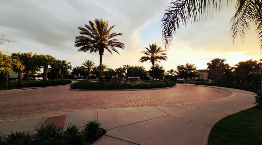 KISSIMMEE, Florida 34747, 6 Bedrooms Bedrooms, ,4 BathroomsBathrooms,Residential,For Sale,PELICAN COVE,0,MFRO6417089