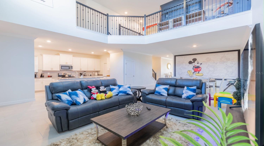 DAVENPORT, Florida 33896, 5 Bedrooms Bedrooms, ,5 BathroomsBathrooms,Residential,For Sale,PLAY THROUGH,0,MFRO6415351