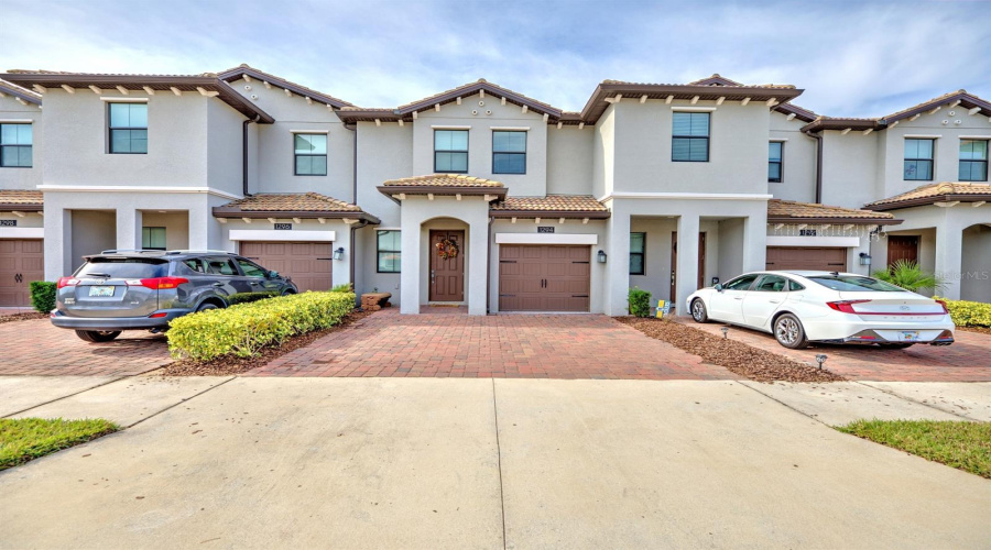 DAVENPORT, Florida 33896, 3 Bedrooms Bedrooms, ,2 BathroomsBathrooms,Residential,For Sale,ROYAL ST GEORGE,0,MFRO6414466