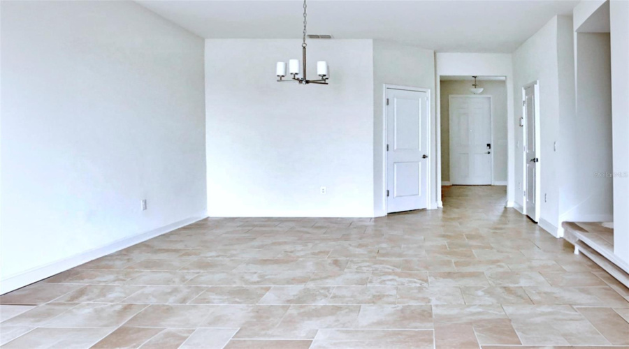 DAVENPORT, Florida 33896, 3 Bedrooms Bedrooms, ,2 BathroomsBathrooms,Residential,For Sale,ROYAL ST GEORGE,0,MFRO6414466