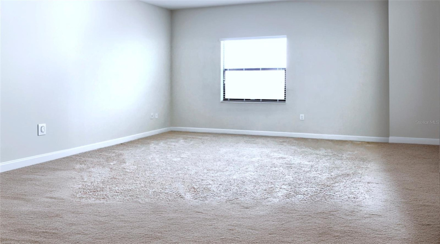 DAVENPORT, Florida 33896, 3 Bedrooms Bedrooms, ,2 BathroomsBathrooms,Residential,For Sale,ROYAL ST GEORGE,0,MFRO6414466