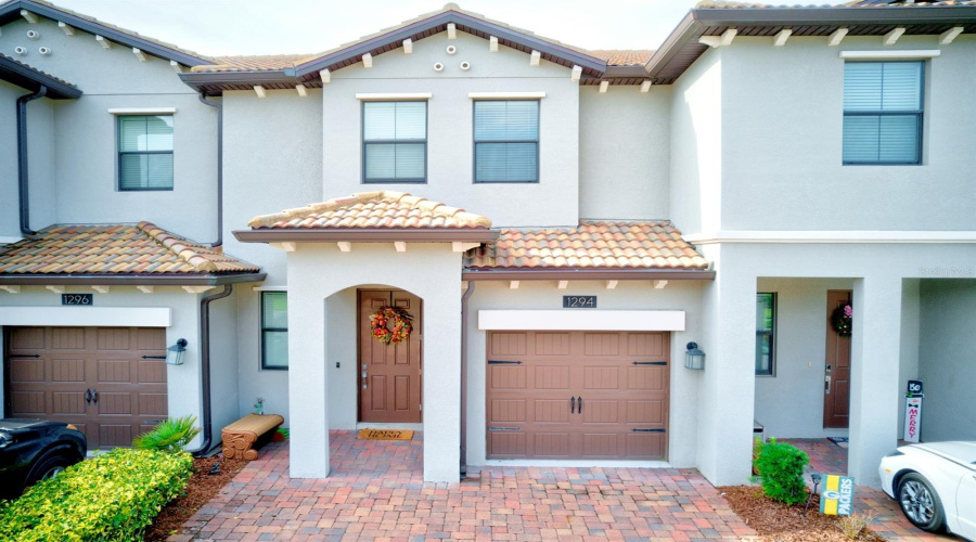 DAVENPORT, Florida 33896, 3 Bedrooms Bedrooms, ,2 BathroomsBathrooms,Residential,For Sale,ROYAL ST GEORGE,0,MFRO6414466