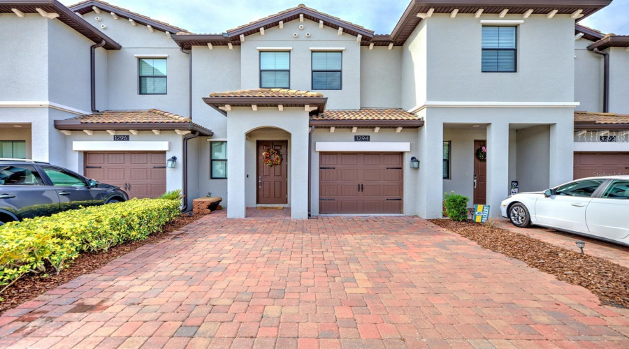 DAVENPORT, Florida 33896, 3 Bedrooms Bedrooms, ,2 BathroomsBathrooms,Residential,For Sale,ROYAL ST GEORGE,0,MFRO6414466