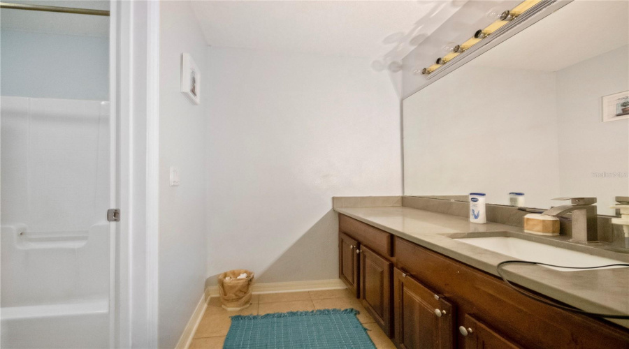 KISSIMMEE, Florida 34746, 4 Bedrooms Bedrooms, ,2 BathroomsBathrooms,Residential,For Sale,SPRING BLOSSOM,0,MFRS5151862