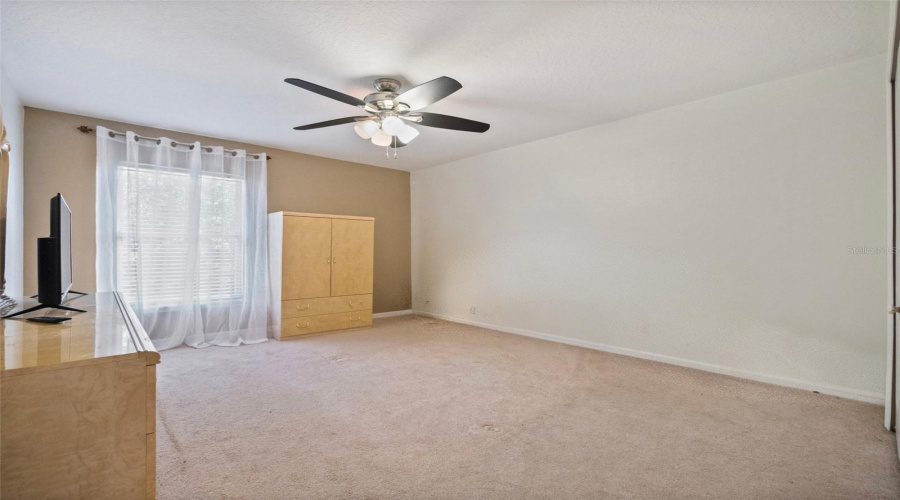 KISSIMMEE, Florida 34746, 4 Bedrooms Bedrooms, ,2 BathroomsBathrooms,Residential,For Sale,SPRING BLOSSOM,0,MFRS5151862