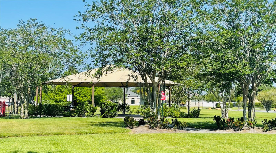 KISSIMMEE, Florida 34746, 4 Bedrooms Bedrooms, ,2 BathroomsBathrooms,Residential,For Sale,SPRING BLOSSOM,0,MFRS5151862