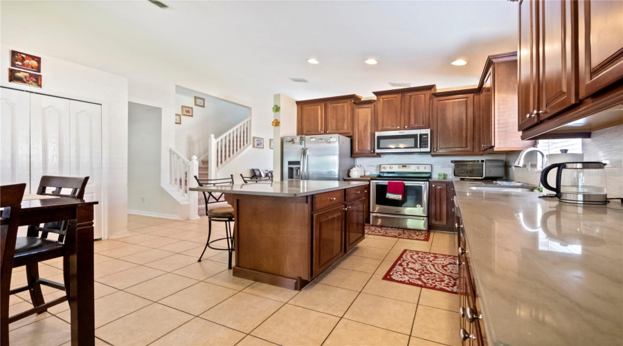 KISSIMMEE, Florida 34746, 4 Bedrooms Bedrooms, ,2 BathroomsBathrooms,Residential,For Sale,SPRING BLOSSOM,0,MFRS5151862