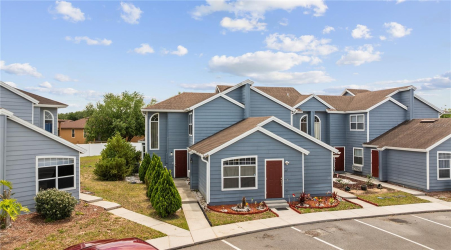 DAVENPORT, Florida 33897, 3 Bedrooms Bedrooms, ,3 BathroomsBathrooms,Residential,For Sale,ORCHID,0,MFRO6413987