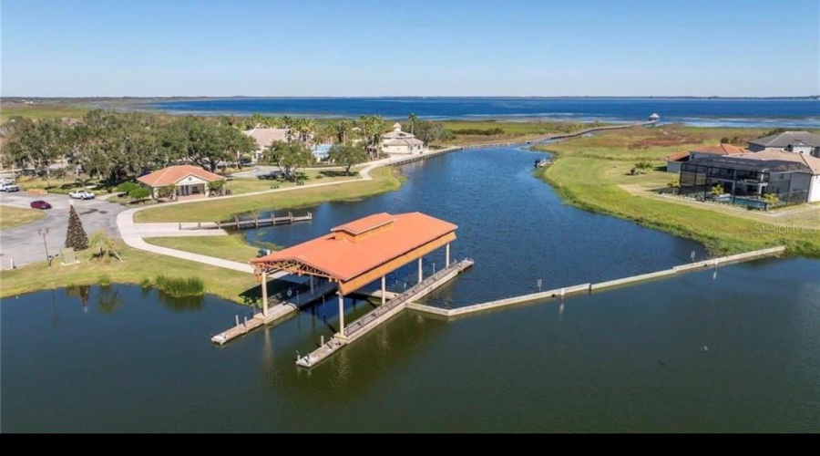 KISSIMMEE, Florida 34746, 4 Bedrooms Bedrooms, ,2 BathroomsBathrooms,Residential,For Sale,VALLEYVIEW,0,MFRS5151551