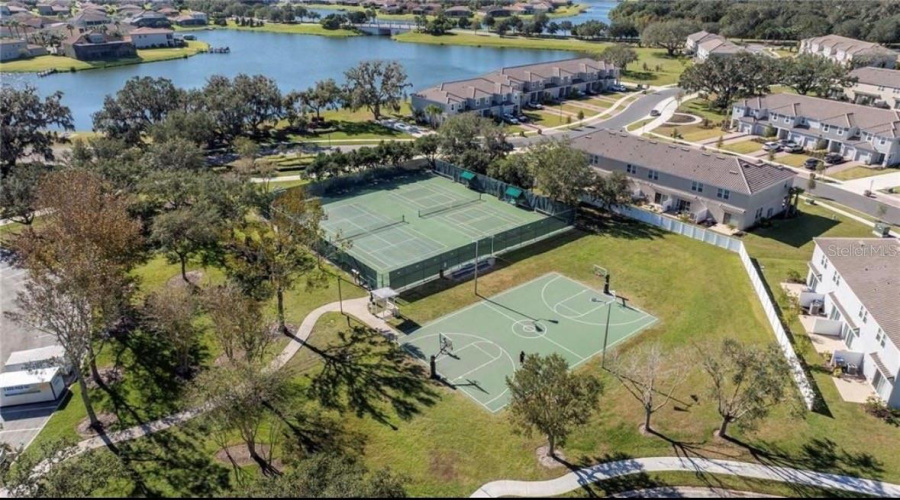 KISSIMMEE, Florida 34746, 4 Bedrooms Bedrooms, ,2 BathroomsBathrooms,Residential,For Sale,VALLEYVIEW,0,MFRS5151551