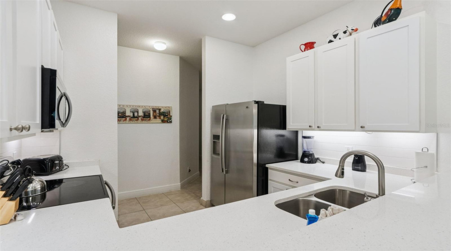 DAVENPORT, Florida 33897, 3 Bedrooms Bedrooms, ,2 BathroomsBathrooms,Residential,For Sale,LUCAYA,0,MFRO6416880