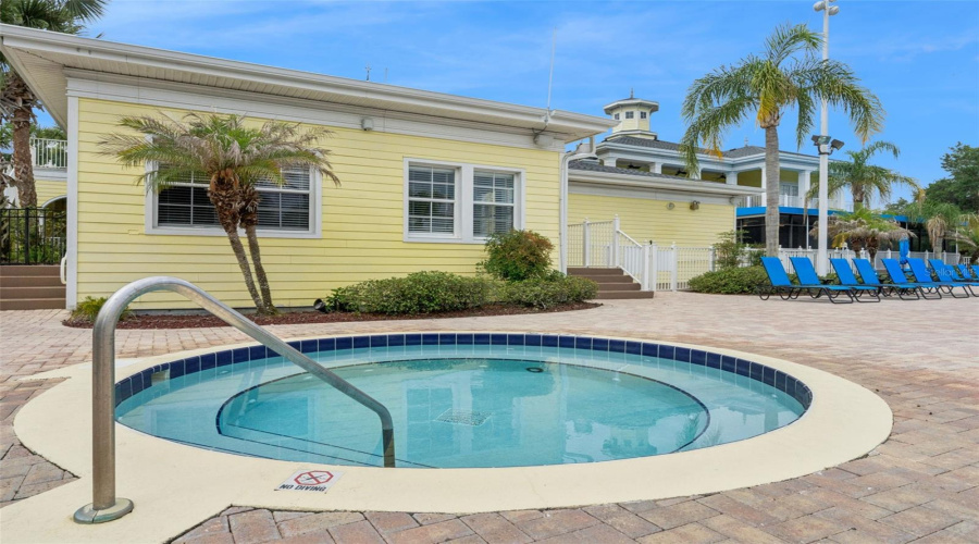 DAVENPORT, Florida 33897, 3 Bedrooms Bedrooms, ,2 BathroomsBathrooms,Residential,For Sale,LUCAYA,0,MFRO6416880