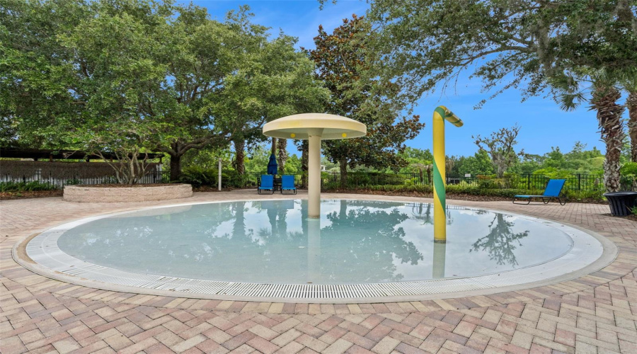 DAVENPORT, Florida 33897, 3 Bedrooms Bedrooms, ,2 BathroomsBathrooms,Residential,For Sale,LUCAYA,0,MFRO6416880