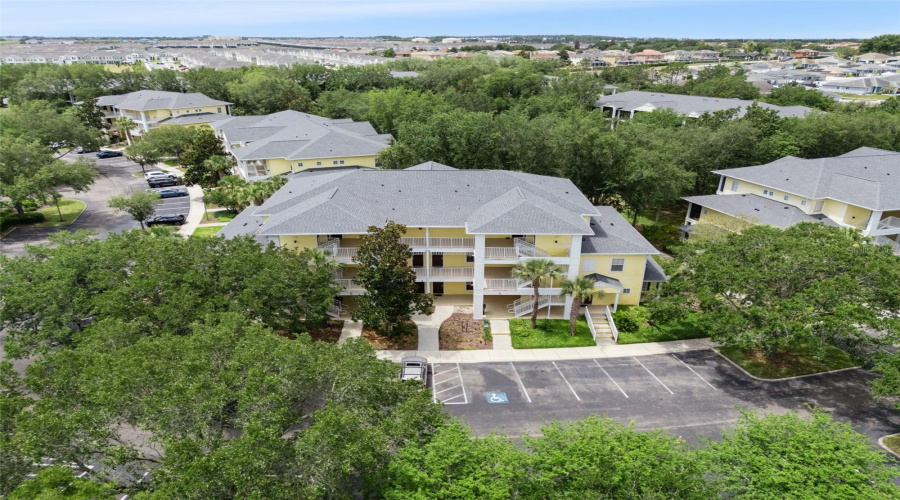 DAVENPORT, Florida 33897, 3 Bedrooms Bedrooms, ,2 BathroomsBathrooms,Residential,For Sale,LUCAYA,0,MFRO6416880