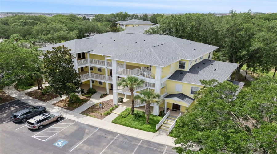 DAVENPORT, Florida 33897, 3 Bedrooms Bedrooms, ,2 BathroomsBathrooms,Residential,For Sale,LUCAYA,0,MFRO6416880